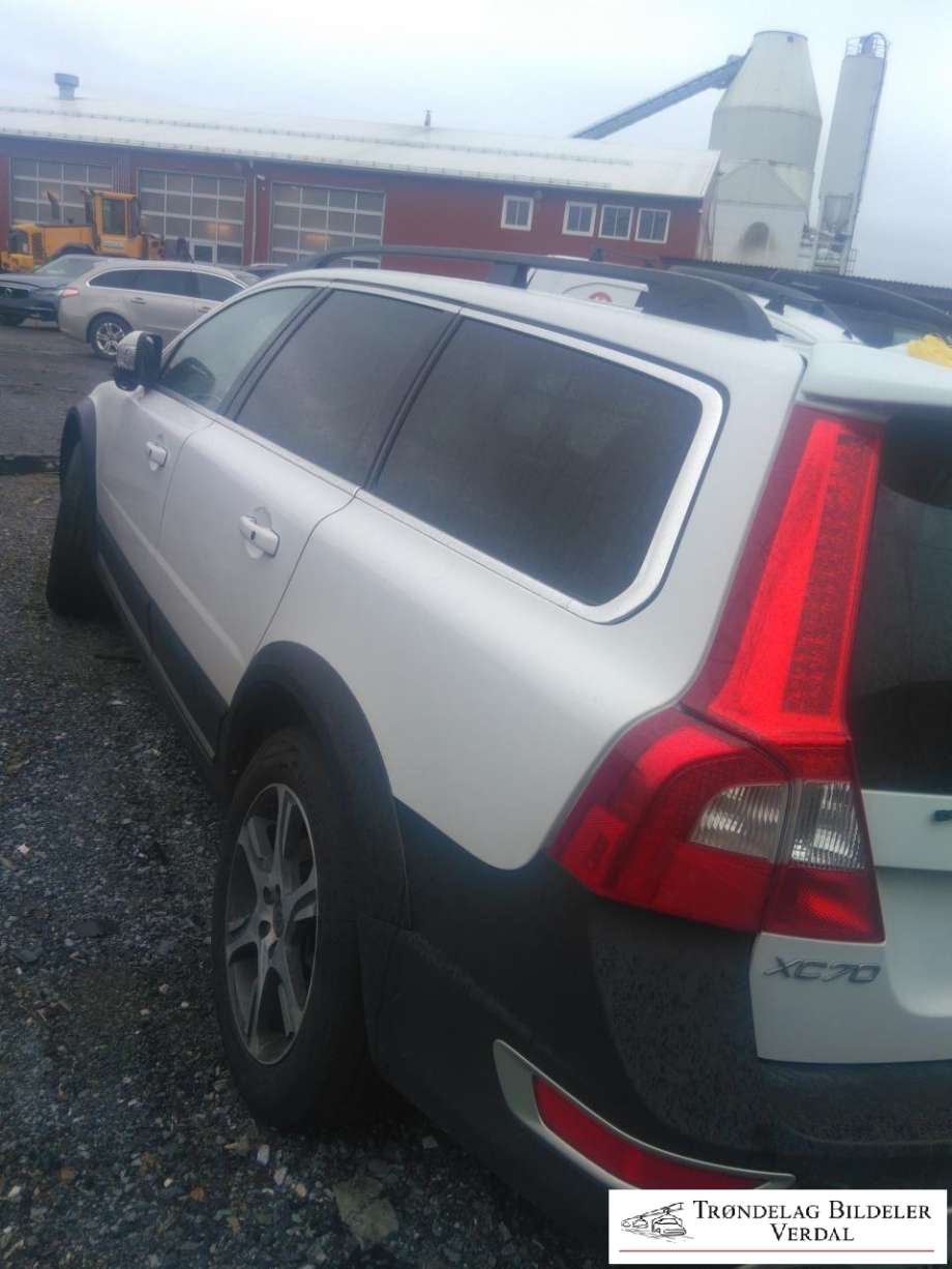 Volvo XC70 2008-2013 (Type II, Fase 1) , Motorkode: D5244T17, Girkassekode: 