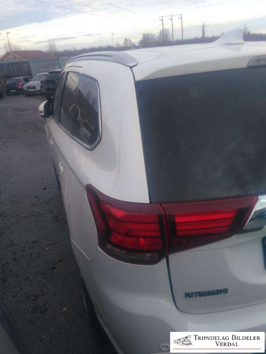 Mitsubishi Outlander 2015-->> (Type III, Fase 2) , Motorkode: 4B11|S61|Y61, Girkassekode: 