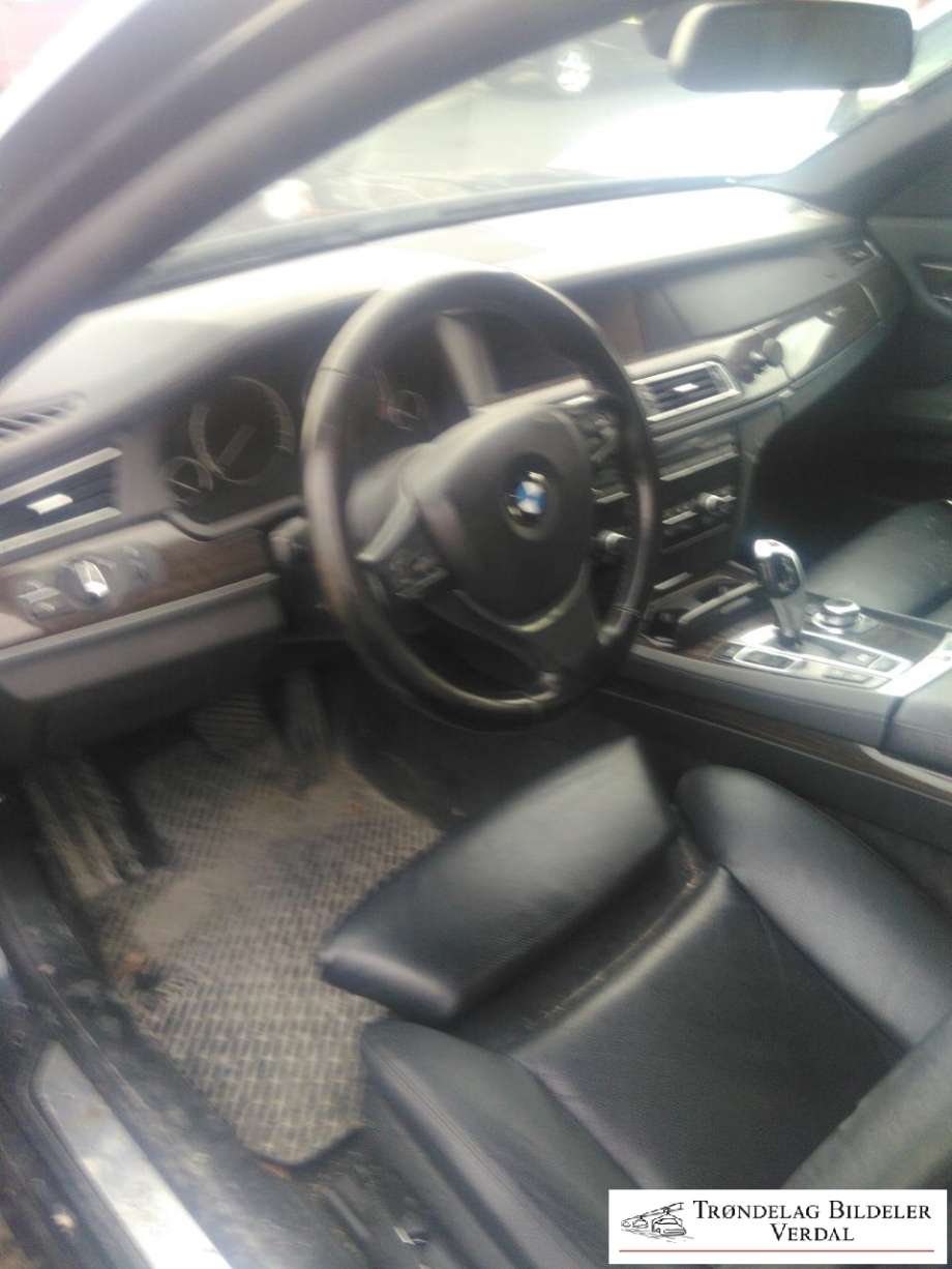 BMW 7-Serie 2009-2015 (F01/F02/F03/F04) (F01/F02/F03/F04), Motorkode: N57D30B, Girkassekode: 