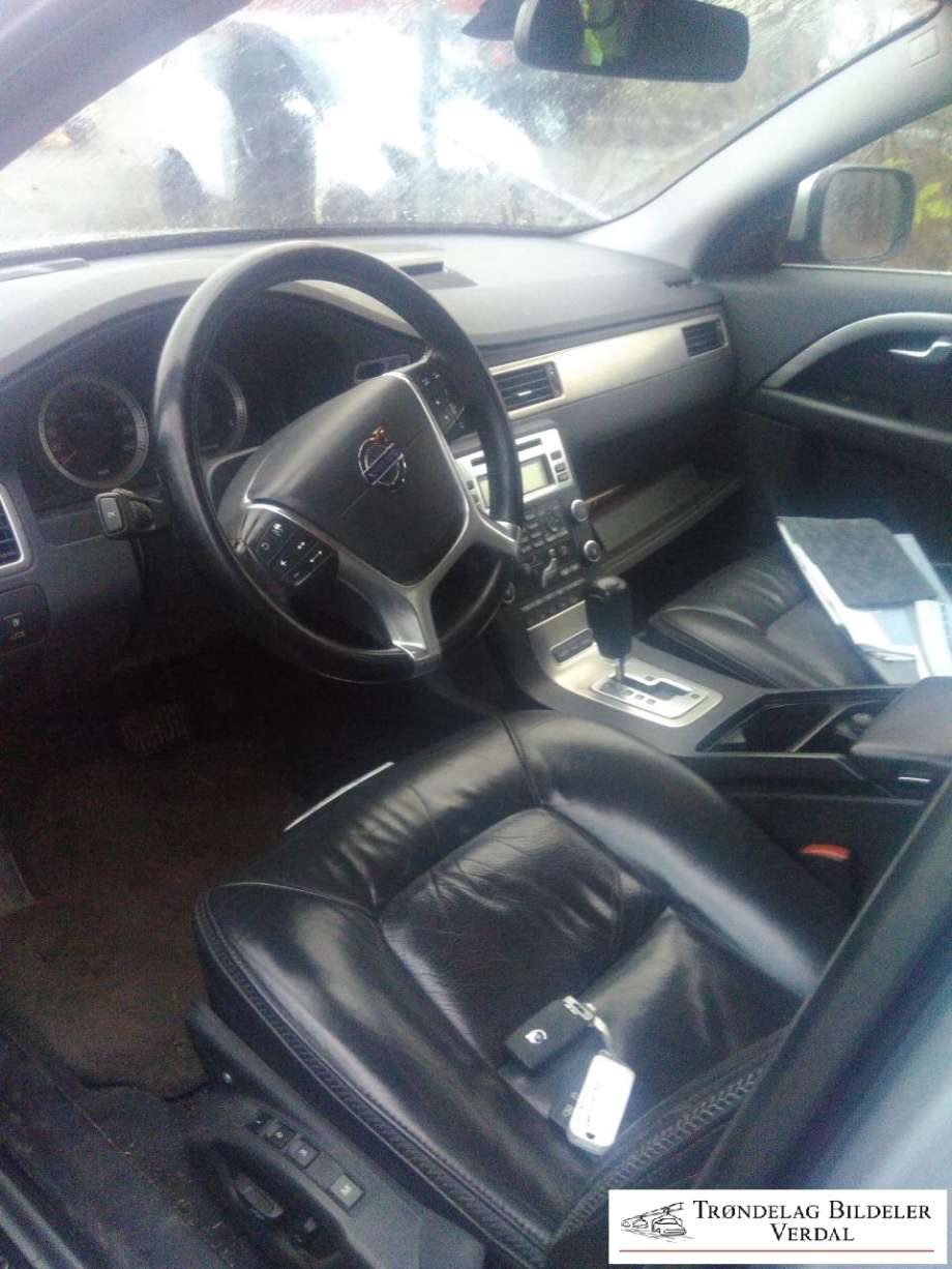 Volvo XC70 2008-2013 (Type II, Fase 1) , Motorkode: D5244T(16), Girkassekode: