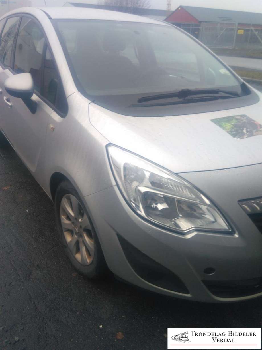 Opel Meriva B 2010-2017 , Motorkode: A13DTE, Girkassekode: 