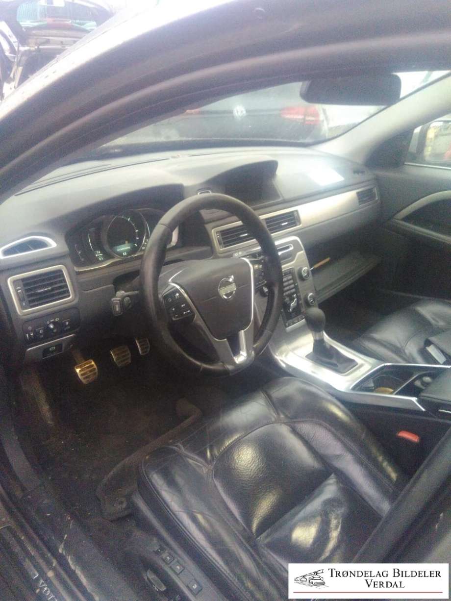Volvo XC70 2008-2013 (Type II, Fase 1) , Motorkode: D5244T17, Girkassekode: