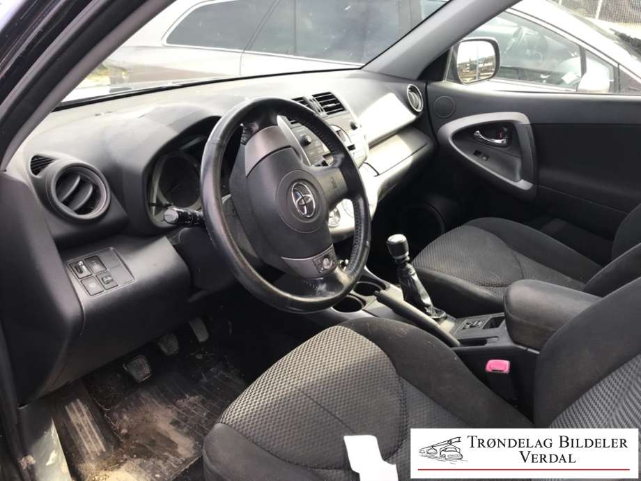 Toyota RAV4 2006-2009 (Type III, Fase 1) , Motorkode: 2AD-FTV|DPF, Girkassekode: 