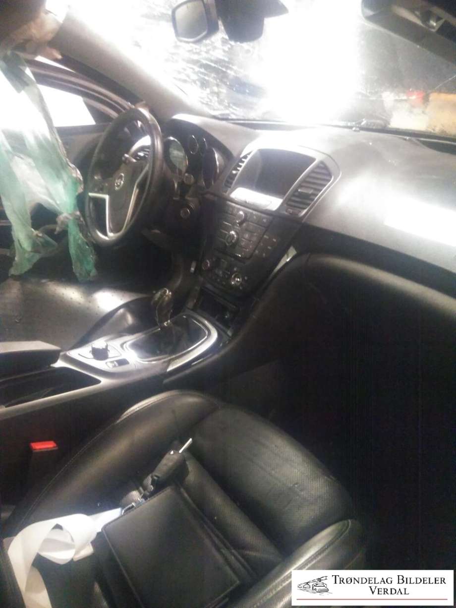Opel Insignia A 2009-2014 , Motorkode: A20DTH, Girkassekode: