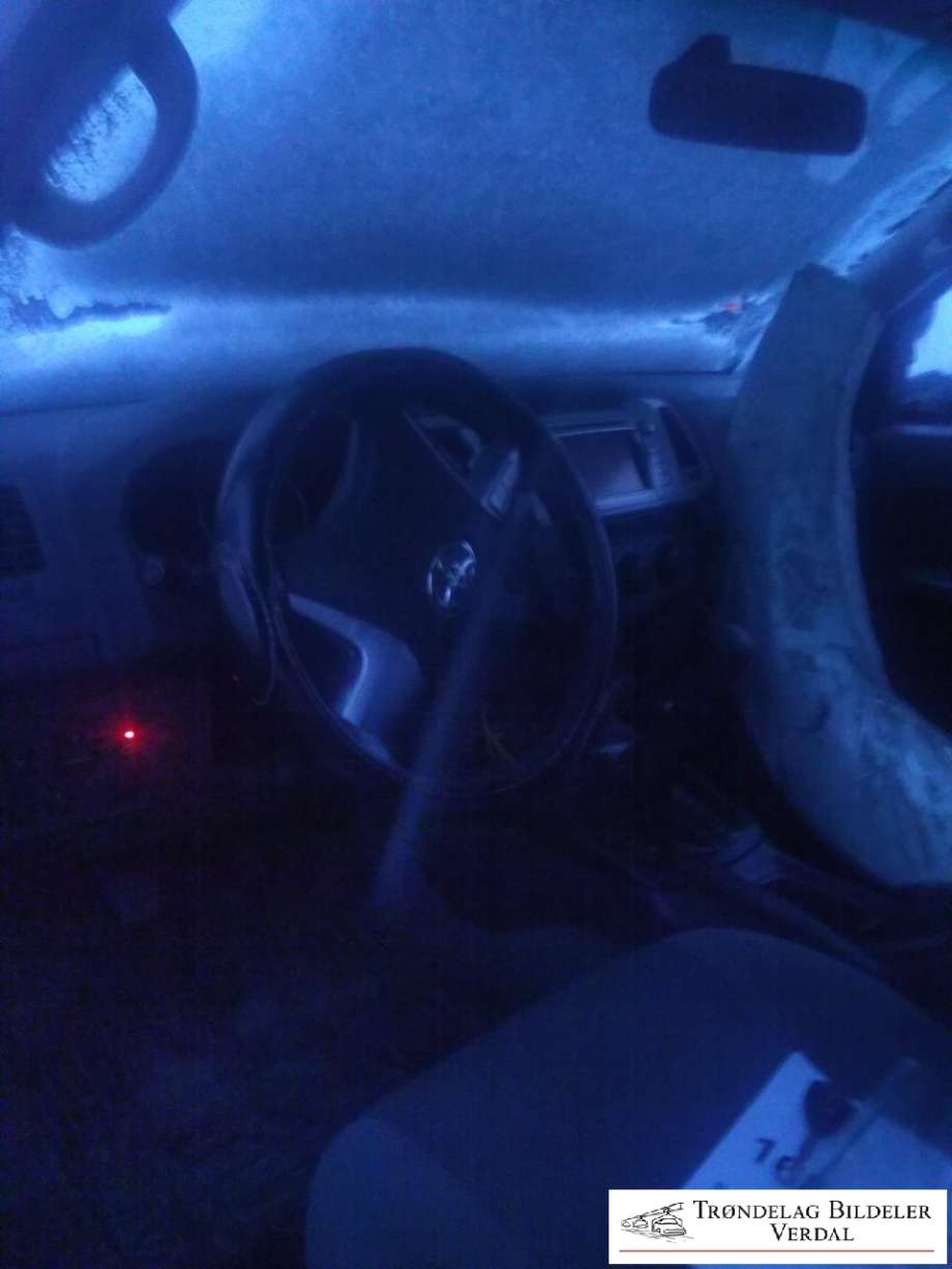 Toyota Hilux 2012-2016 , Motorkode: 2KD-FTV, Girkassekode: 