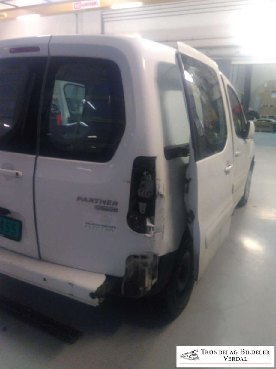 Peugeot Partner 2008-2015 (Type II, Fase 1) , Motorkode: Y51, Girkassekode: 