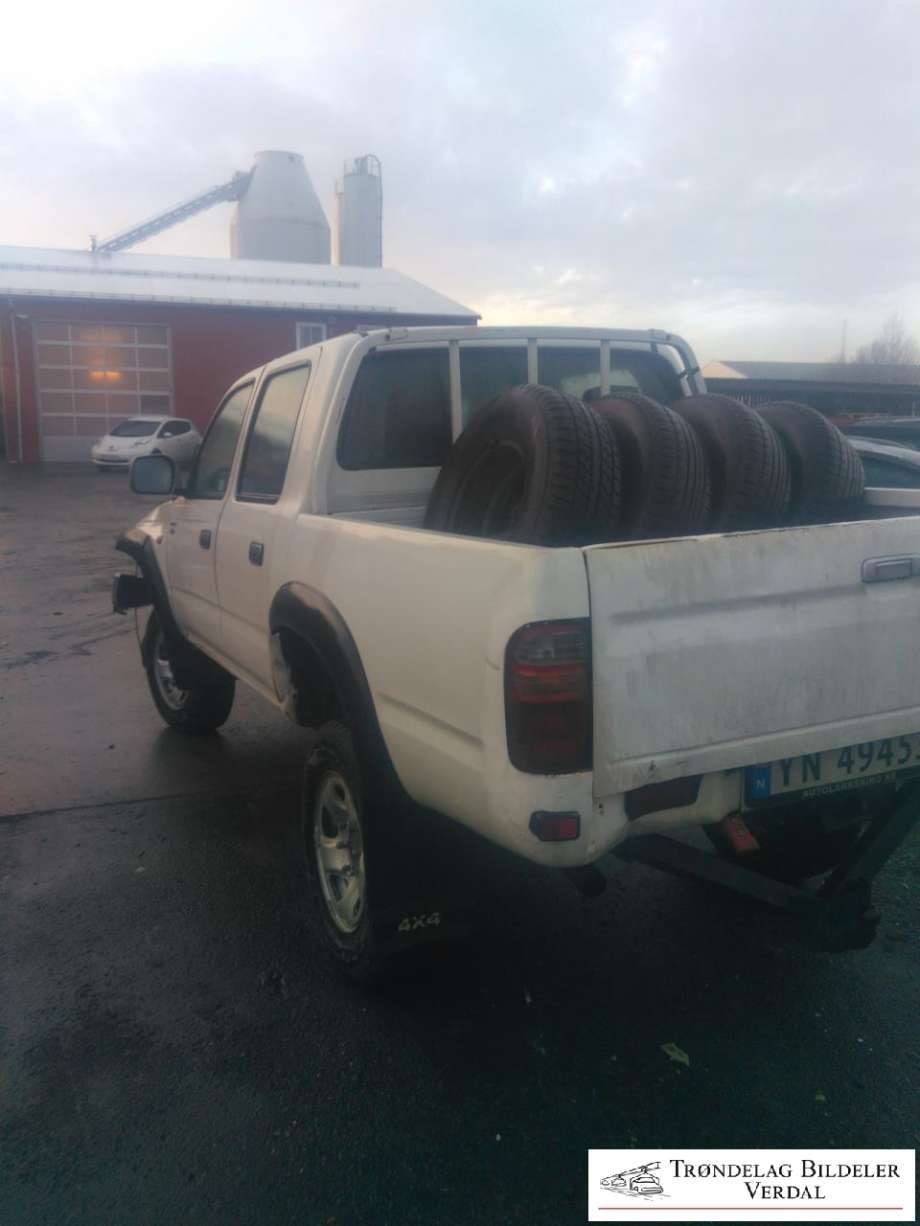Toyota Hilux 2002-2005 , Motorkode: 2KD-FTV, Girkassekode: 