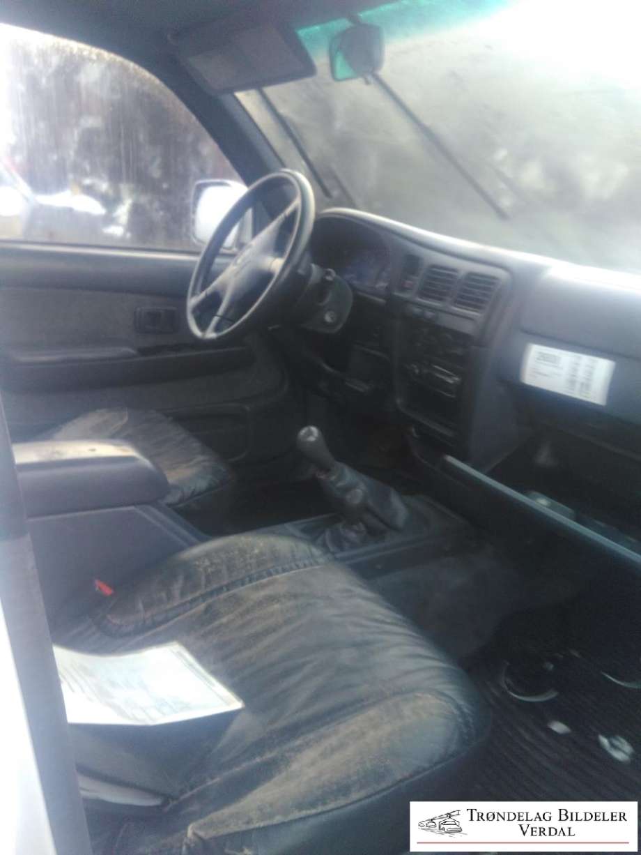 Toyota Hilux 2002-2005 , Motorkode: 2KD-FTV, Girkassekode: 