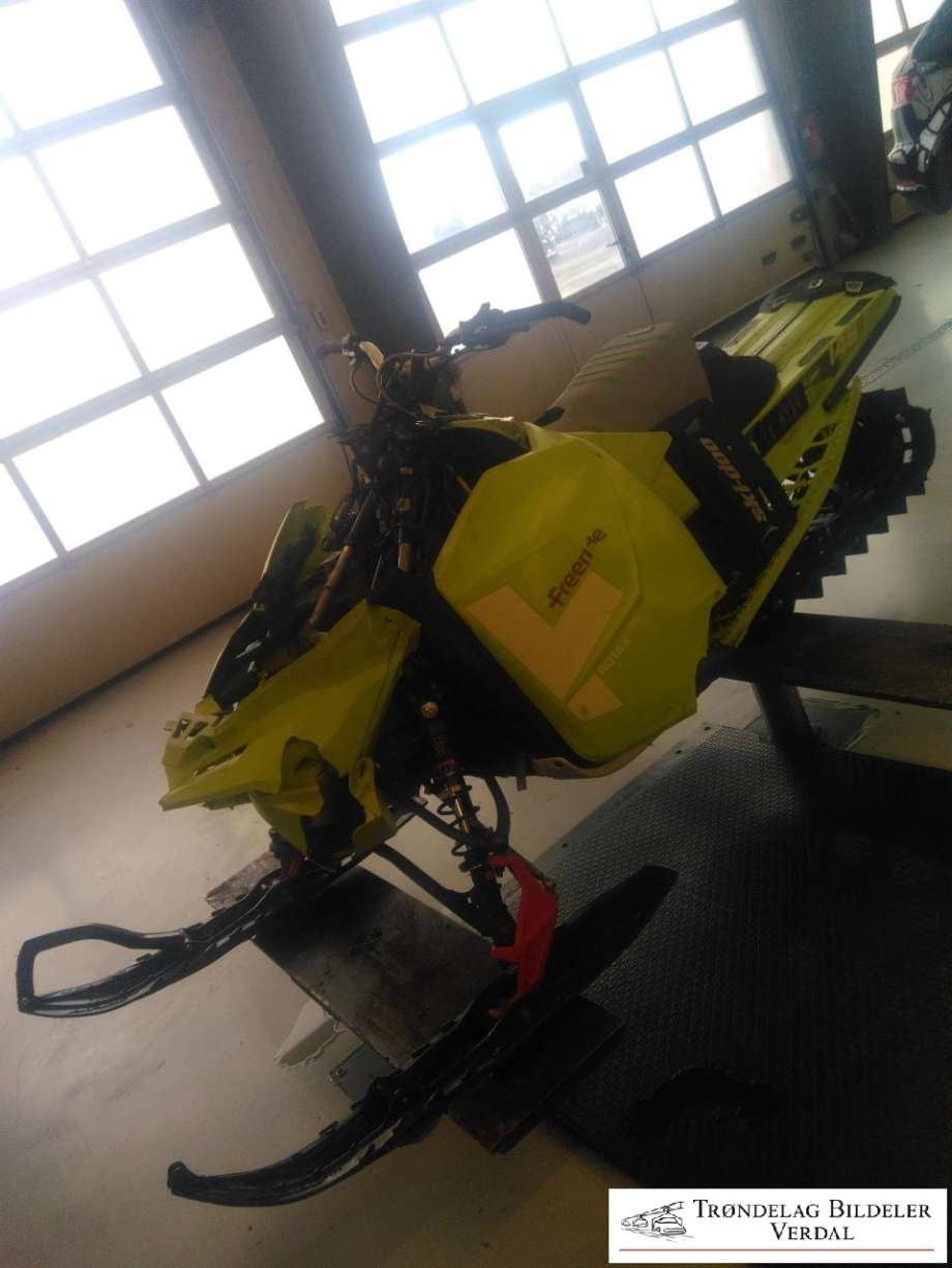 Snøscooter Ski-Doo øvrige 0-->> , Motorkode: 800R E-TEC, Girkassekode: 