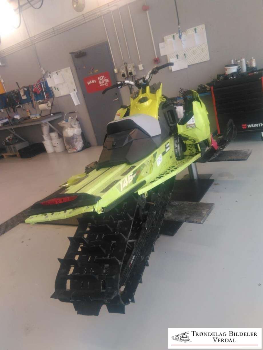 Snøscooter Ski-Doo øvrige 0-->> , Motorkode: 800R E-TEC, Girkassekode: 