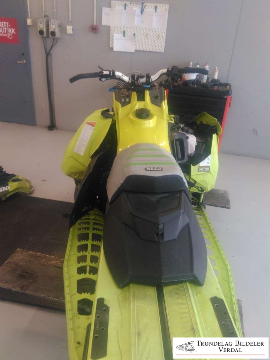 Snøscooter Ski-Doo øvrige 0-->> , Motorkode: 800R E-TEC, Girkassekode: 