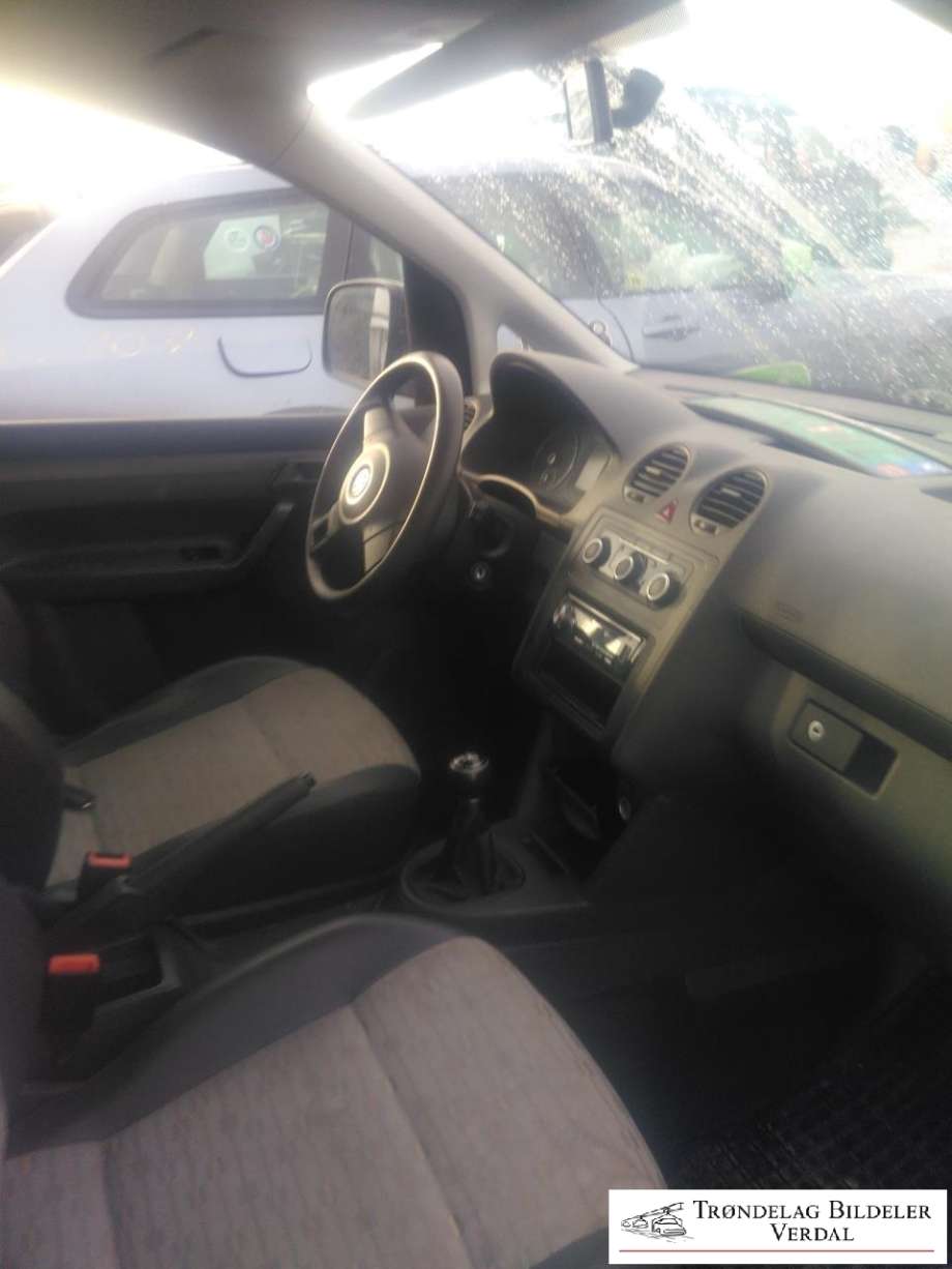 VW Caddy 2010-2015 (Type III, Fase 2) , Motorkode: CFH, Girkassekode: 