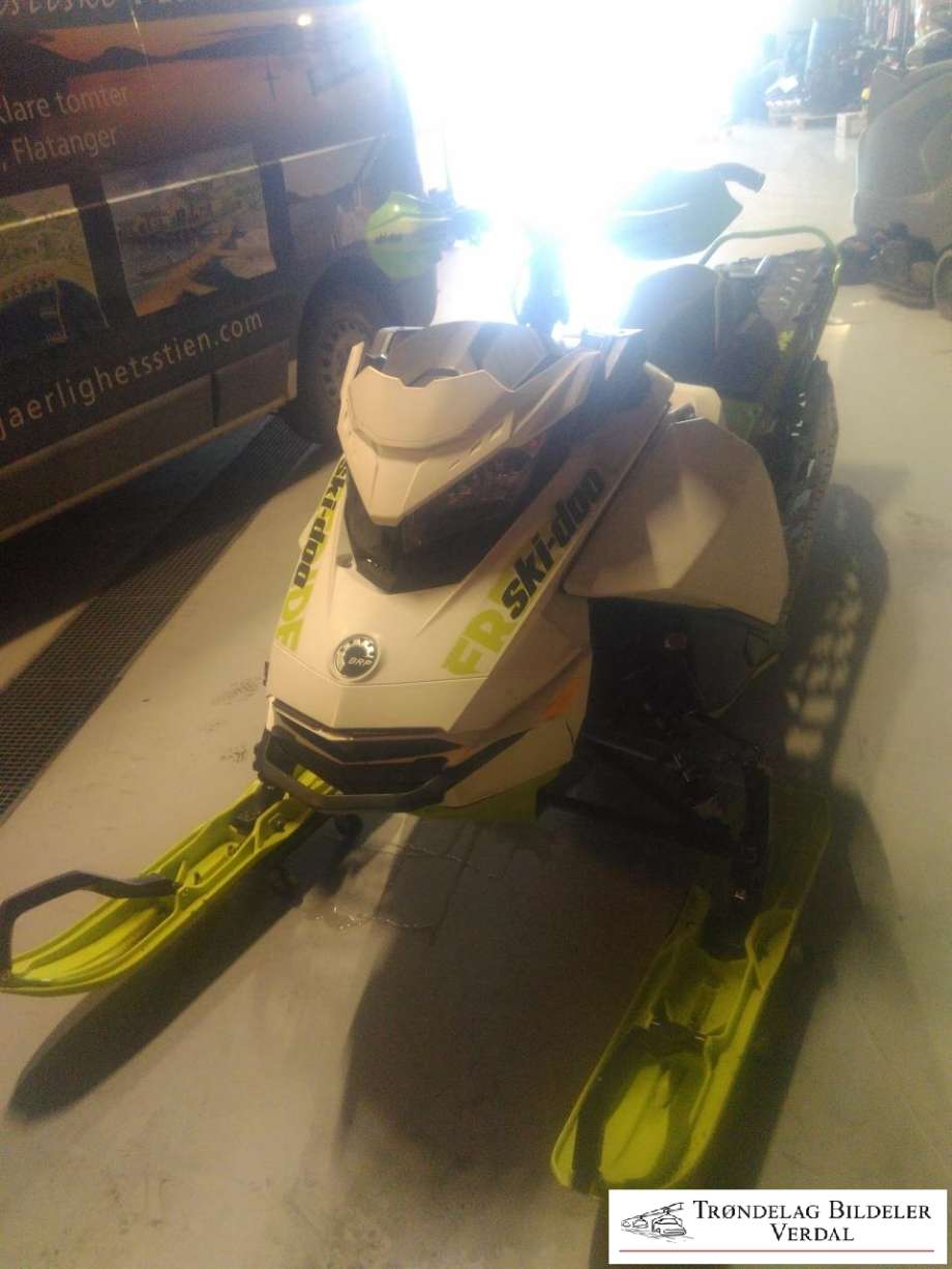 Snøscooter Ski-Doo øvrige 0-->> , Motorkode: 849, Girkassekode: A