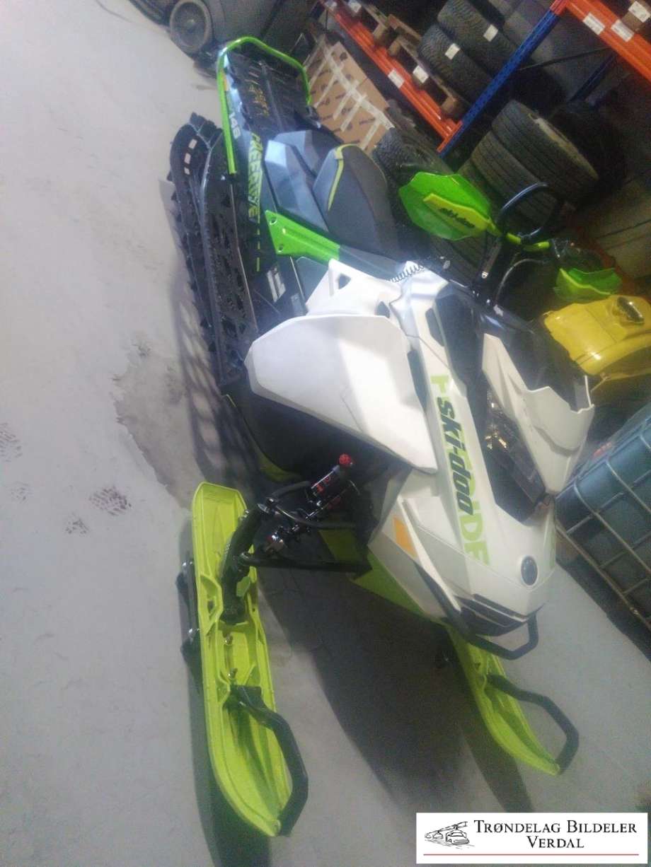 Snøscooter Ski-Doo øvrige 0-->> , Motorkode: 849, Girkassekode: A