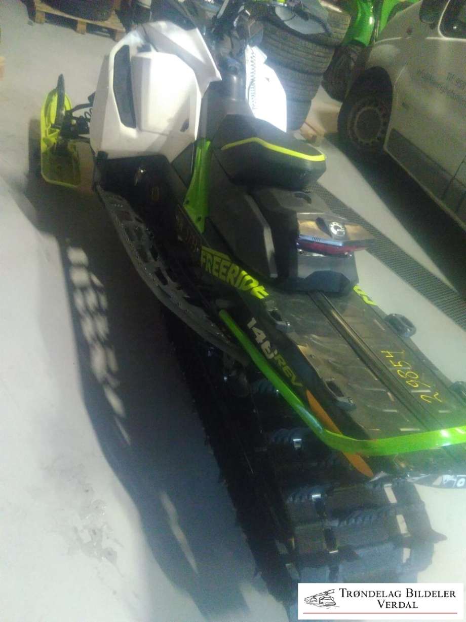 Snøscooter Ski-Doo øvrige 0-->> , Motorkode: 849, Girkassekode: A