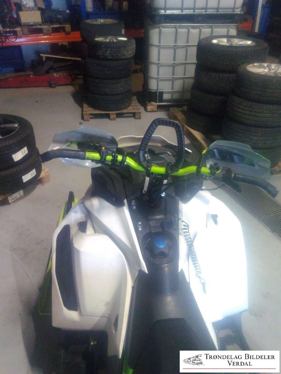 Snøscooter Ski-Doo øvrige 0-->> , Motorkode: 849, Girkassekode: A