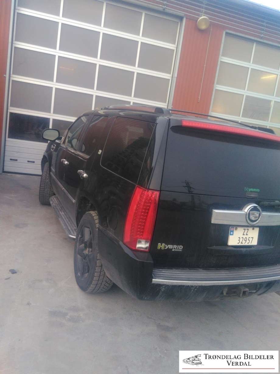 Cadillac Escalade 2007-2014 (GMT 900) (GMT 900), Motorkode: 5, Girkassekode: 