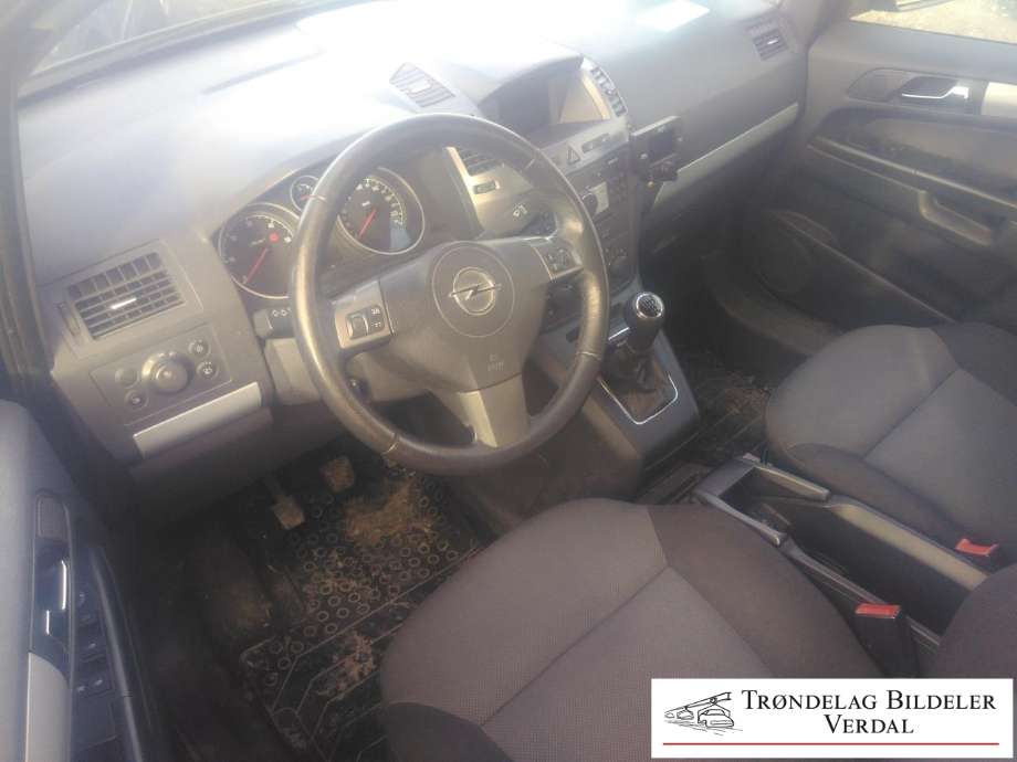 Opel Zafira B 2005-2011 , Motorkode: Z19DT, Girkassekode: