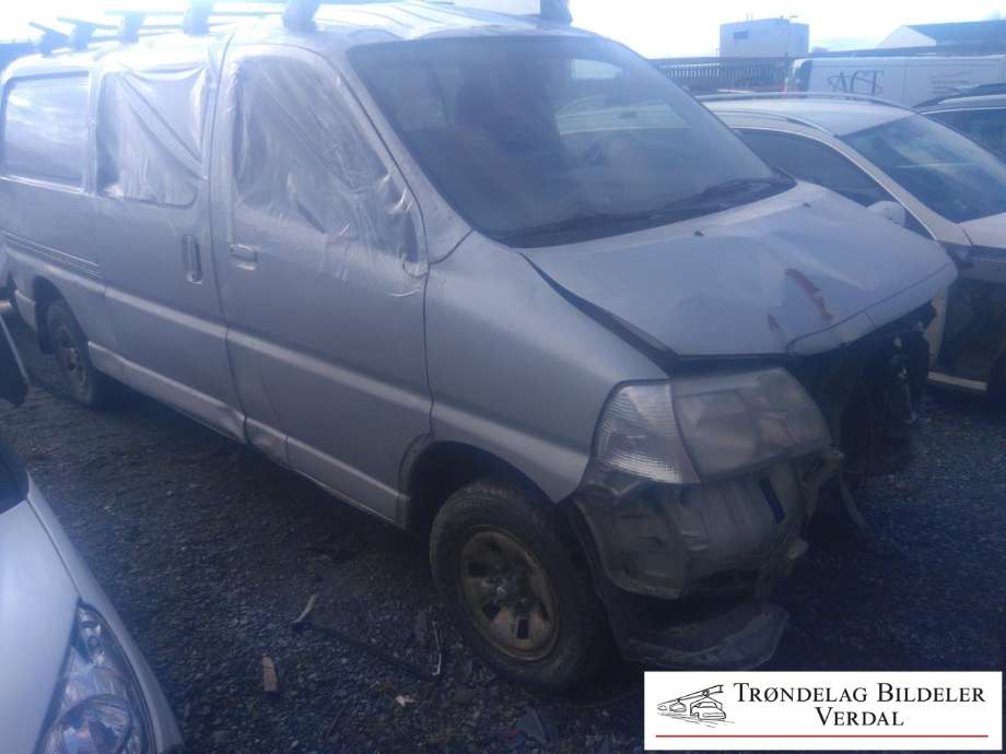 Toyota Hiace 2007-2012 (Fase 3) , Motorkode: 2KD-FTV, Girkassekode:
