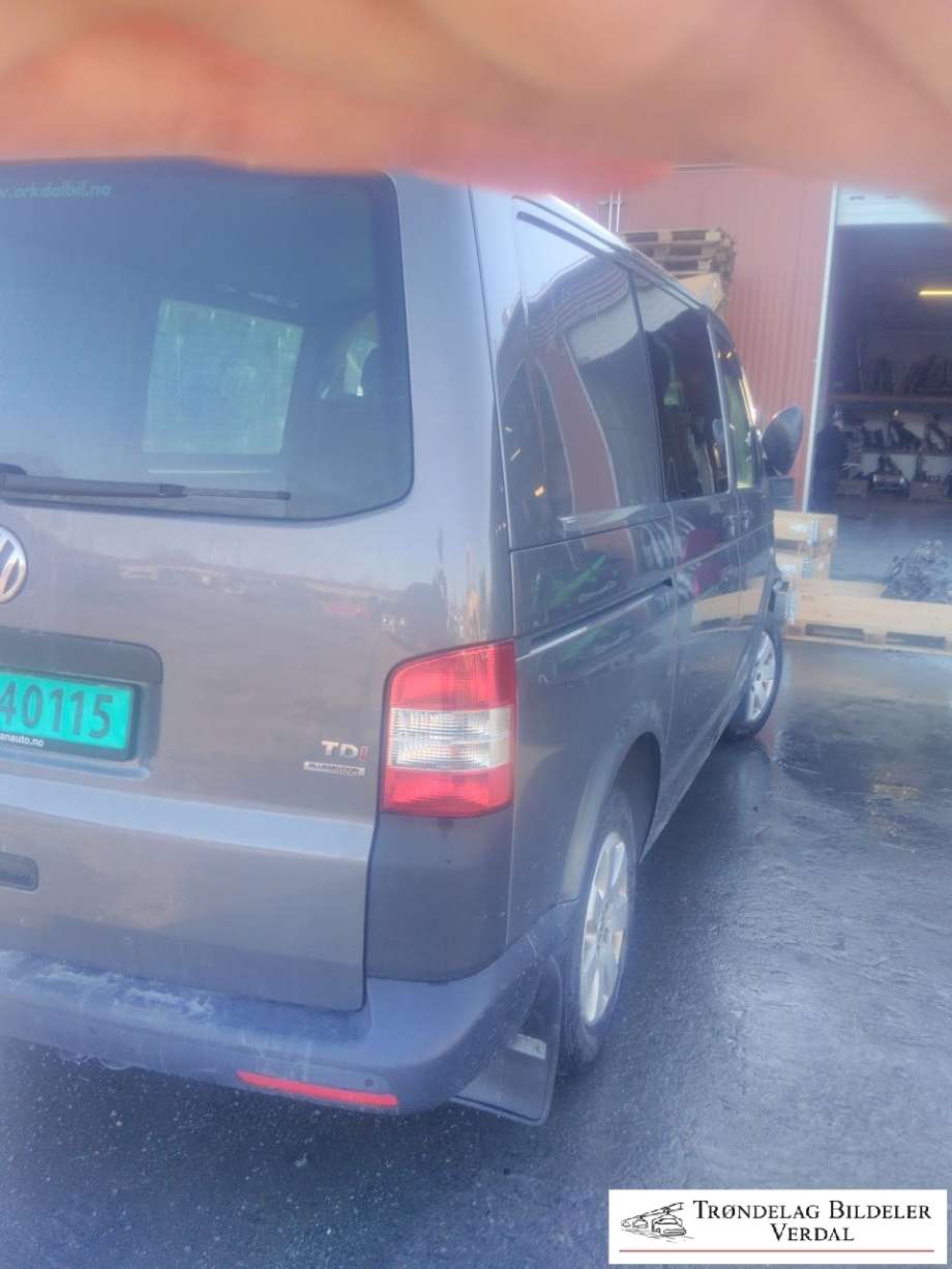 VW Transporter / Caravelle 2009-2015 (Fase 2) (T5) (T5), Motorkode: CAAC, Girkassekode: PAW