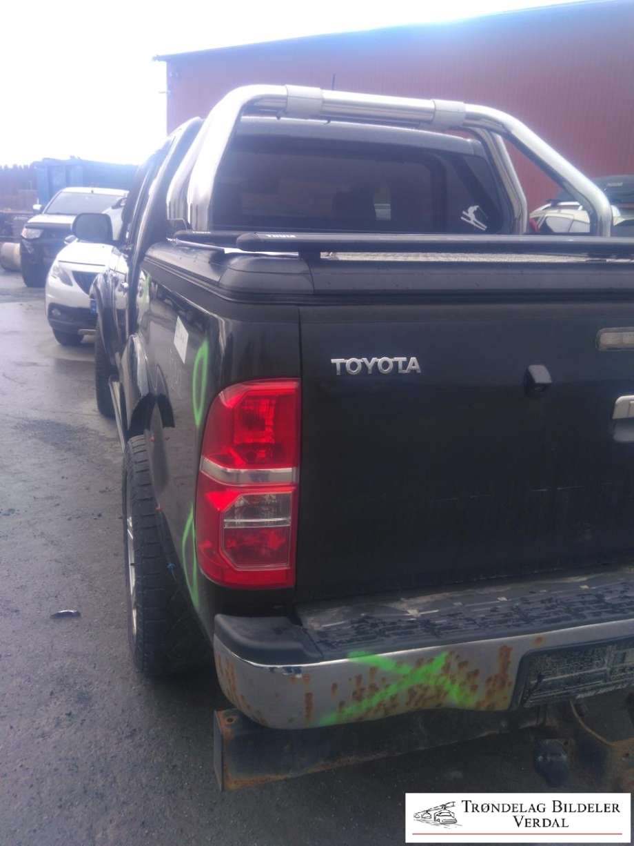 Toyota Hilux 2012-2016 delebil , Motorkode: 1KD-FTV, Girkassekode: 
