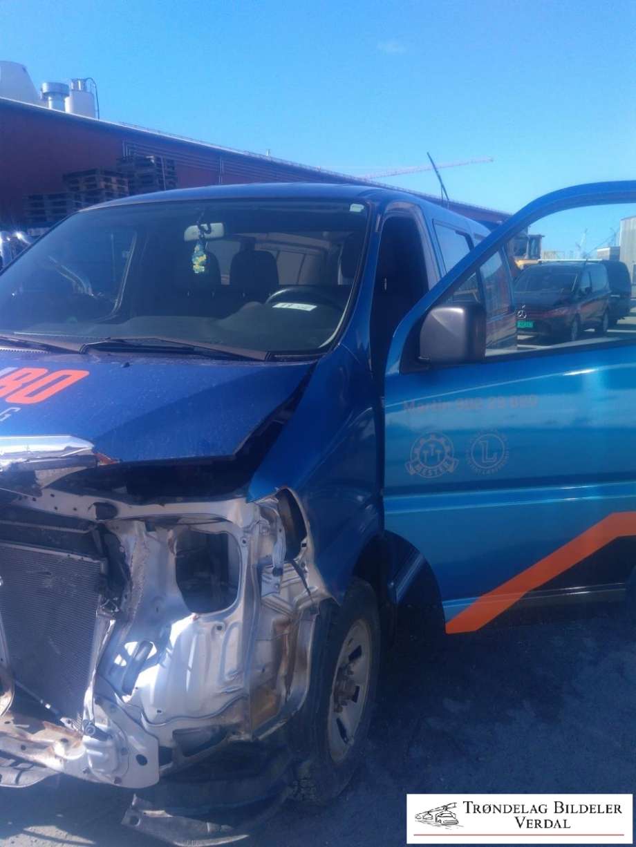 Toyota Hiace 2007-2012 (Fase 3) , Motorkode: 2KD-FTV, Girkassekode: 