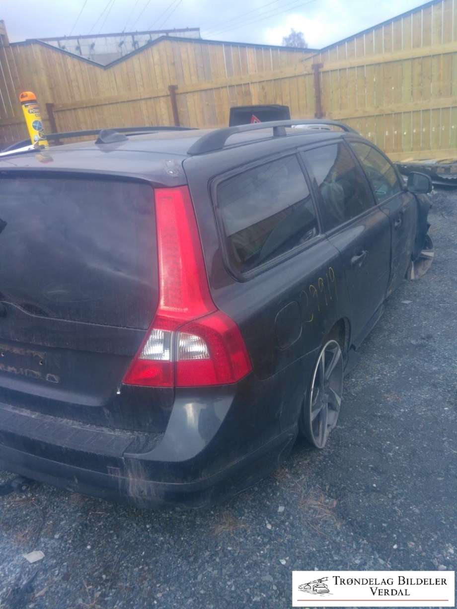Volvo V70 2007-2013 (Type III, Fase 1) , Motorkode: D5204T7, Girkassekode:
