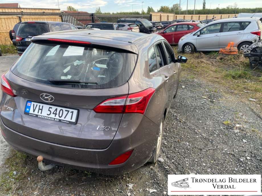 Hyundai i30 2012-2017 (Type II) , Motorkode: D4FB-5L, Girkassekode: