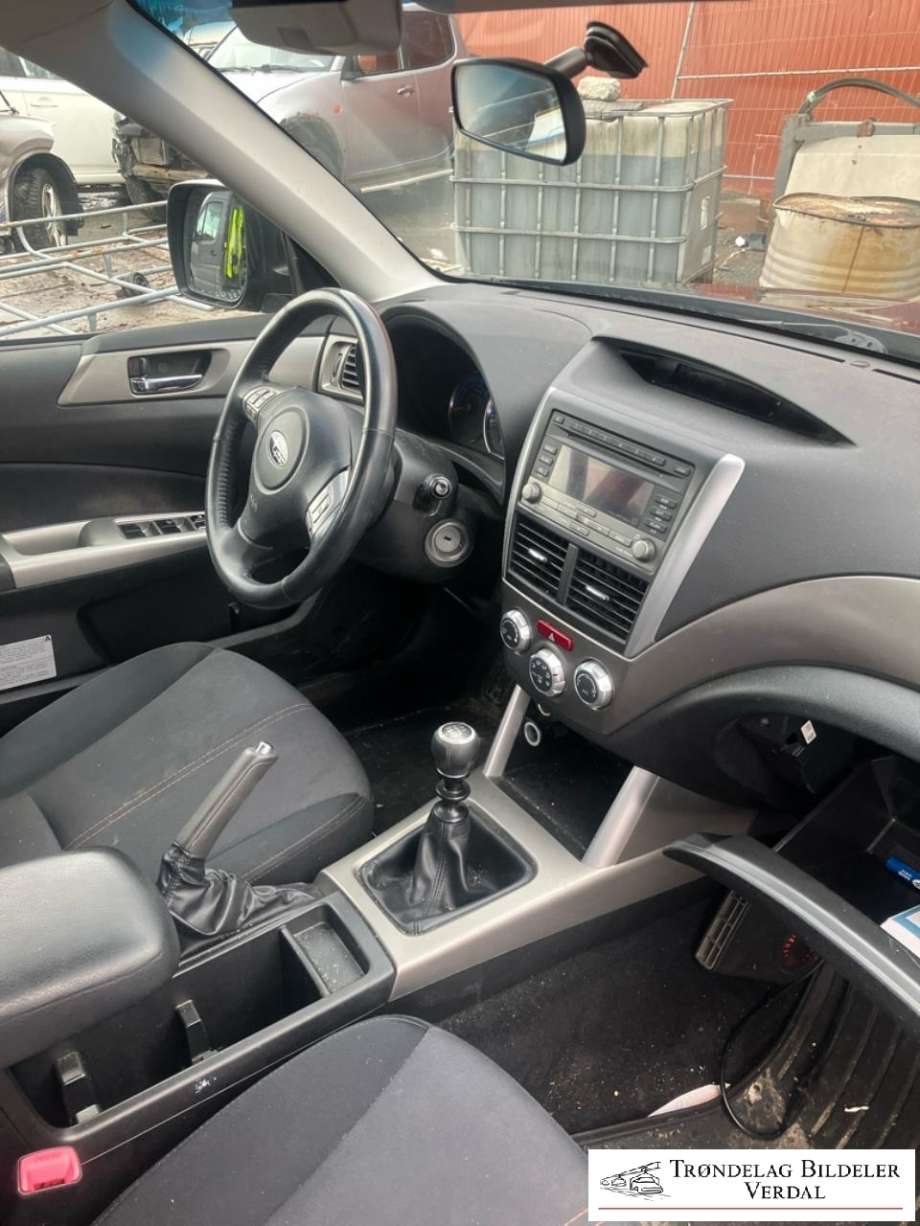 Subaru Forester 2008-2013 (Type III) delebil , Motorkode: EE20, Girkassekode: 