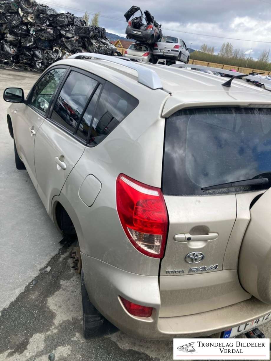 Toyota RAV4 2006-2009 (Type III, Fase 1) , Motorkode: 2AD-FTV|DPF, Girkassekode: 