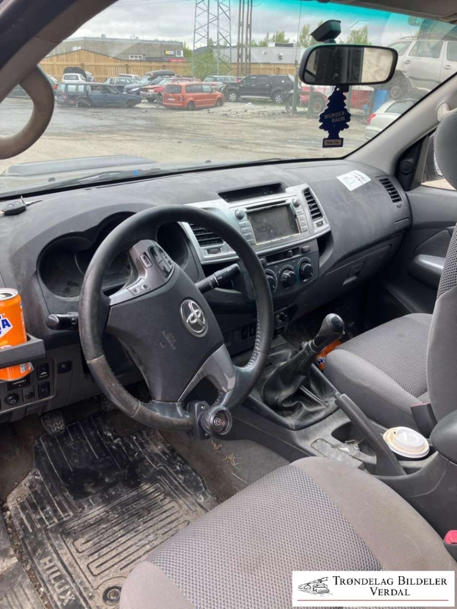 Toyota Hilux 2012-2016 , Motorkode: 2KD-FTV, Girkassekode: 