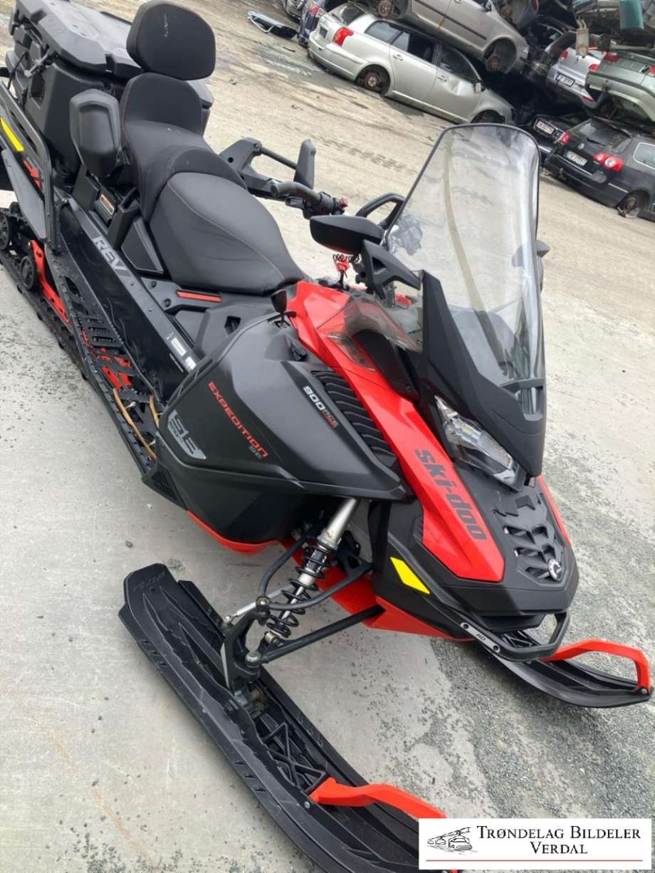 Snøscooter Ski-Doo øvrige 0-->> , Motorkode: 903T, Girkassekode: 