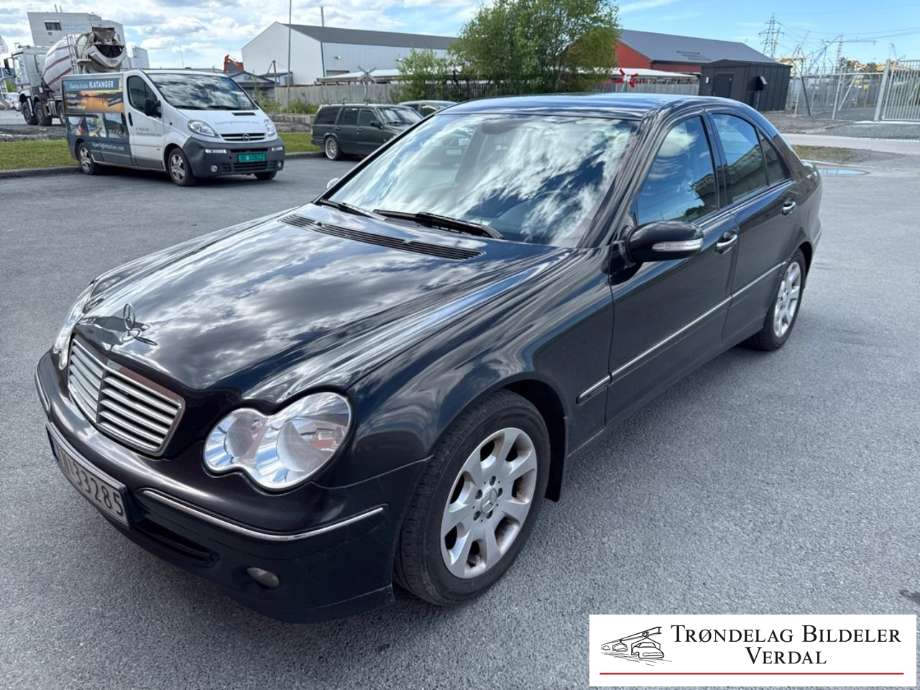 Mercedes C-Klasse 2004-2007 (Fase 2) (W203) (W203), Motorkode: 646962, Girkassekode: