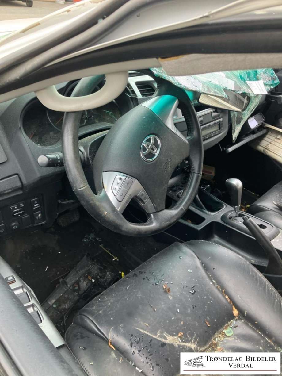 Toyota Hilux 2012-2016 , Motorkode: 1KD-FTV, Girkassekode: