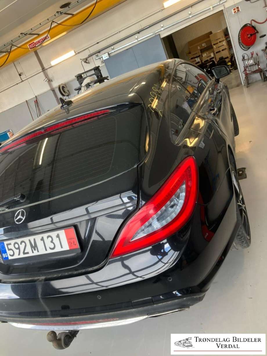 Mercedes CLS 2011-2017 (C218) (C218), Motorkode: 642858, Girkassekode: 