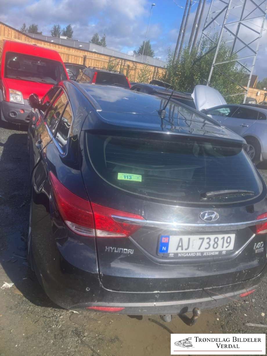 Hyundai i40 2012-2017 , Motorkode: D4FD, Girkassekode: