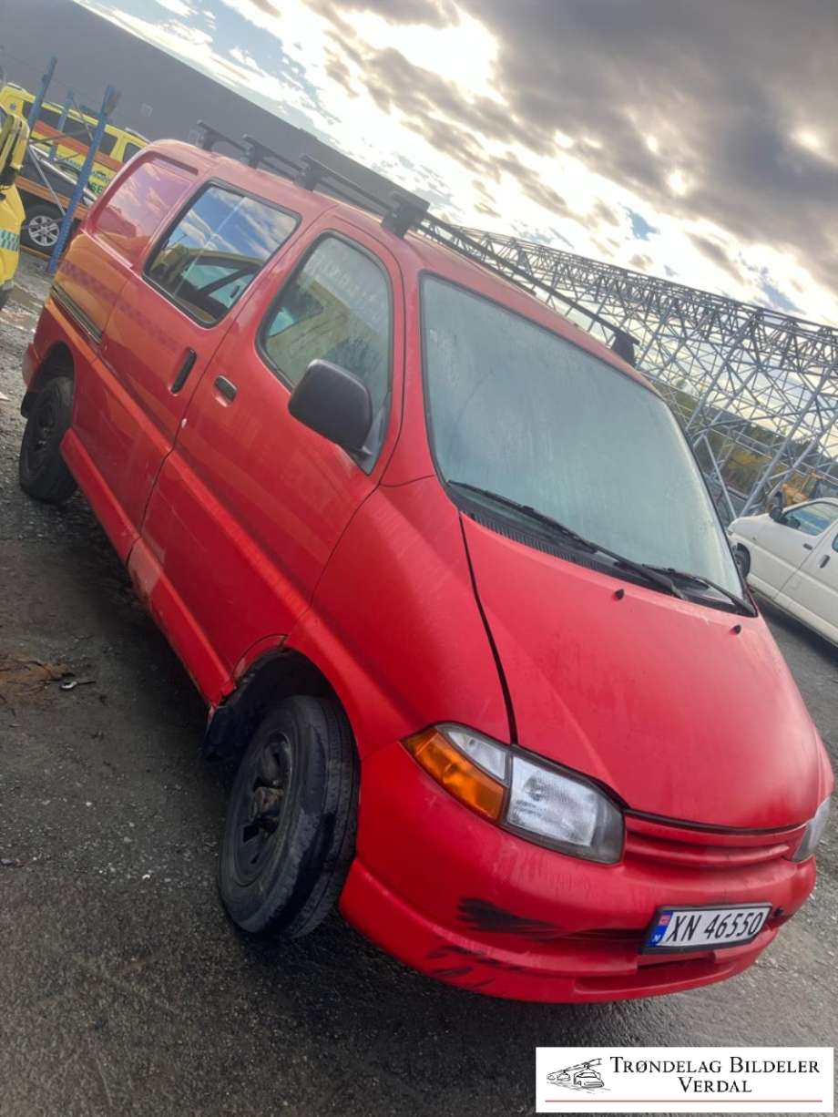 Toyota Hiace 2001-2006 (Fase 2) , Motorkode: 2L-T, Girkassekode: 