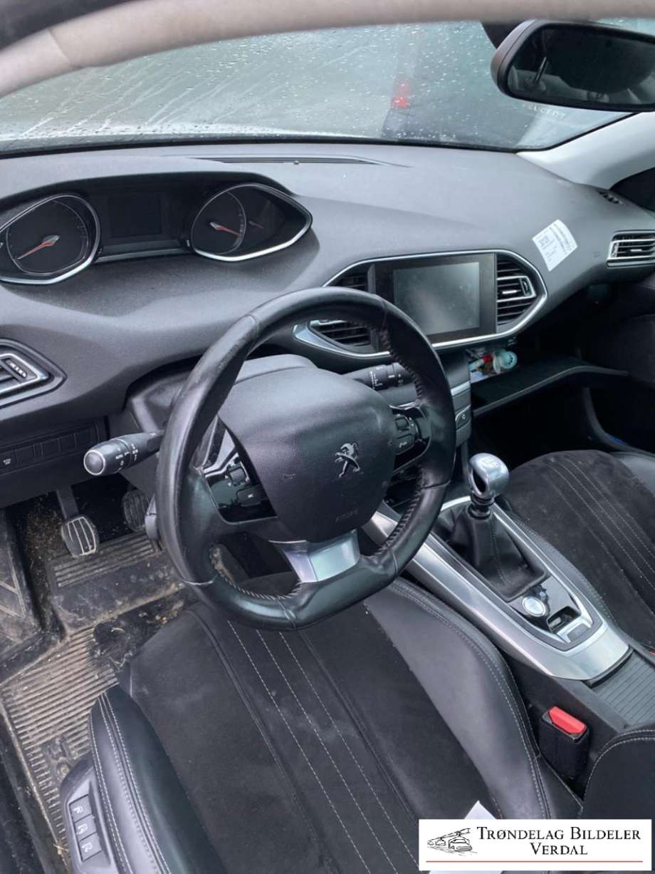 Peugeot 308 2013-2021 (Type II) , Motorkode: BH01, Girkassekode: 
