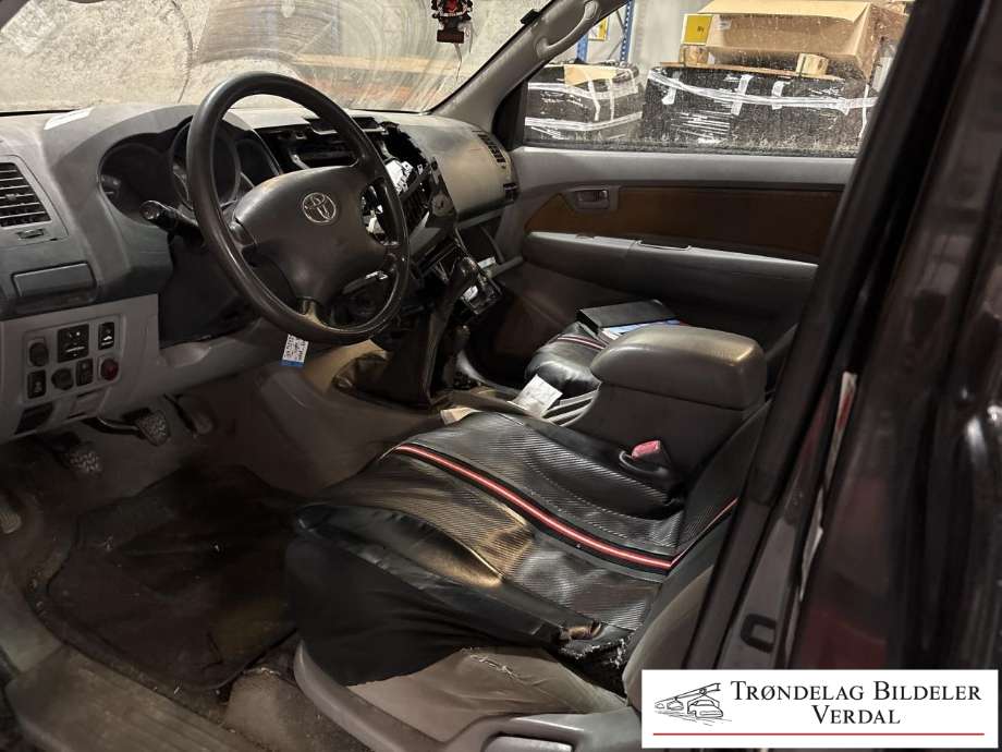 Toyota Hilux 2006-2011 , Motorkode: 2KD-FTV, Girkassekode: