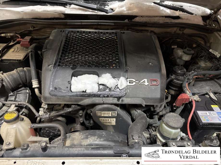Toyota Hilux 2006-2011 , Motorkode: 2KDFTV, Girkassekode: 