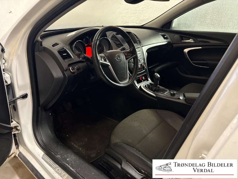 Opel Insignia A 2009-2014 , Motorkode: A20DTH, Girkassekode: 