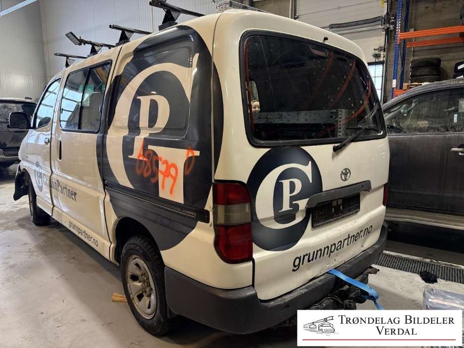 Toyota Hiace 2007-2012 (Fase 3) delebil , Motorkode: 2KD-FTV, Girkassekode: