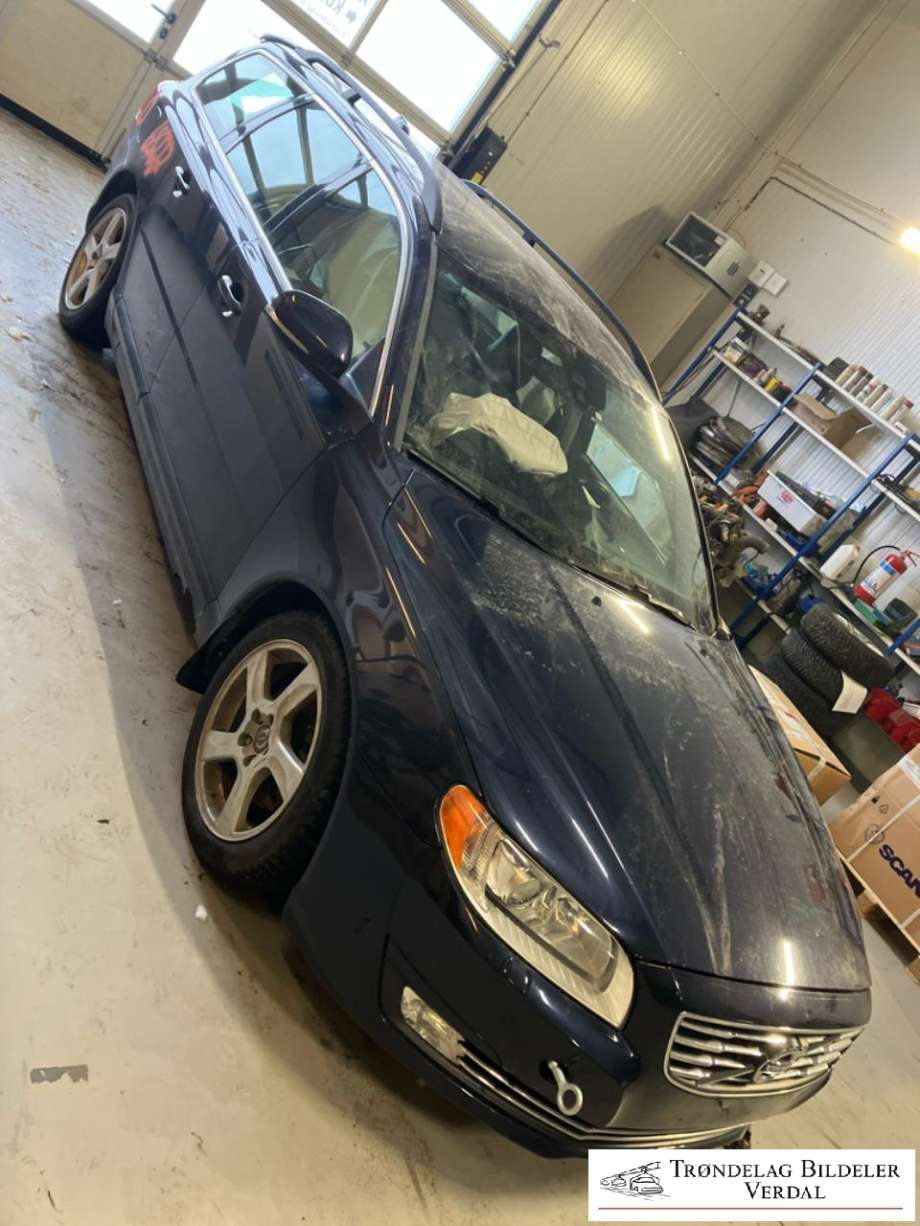 Volvo V70 2014-2016 (Type III, Fase 2) delebil , Motorkode: D4162T, Girkassekode: 