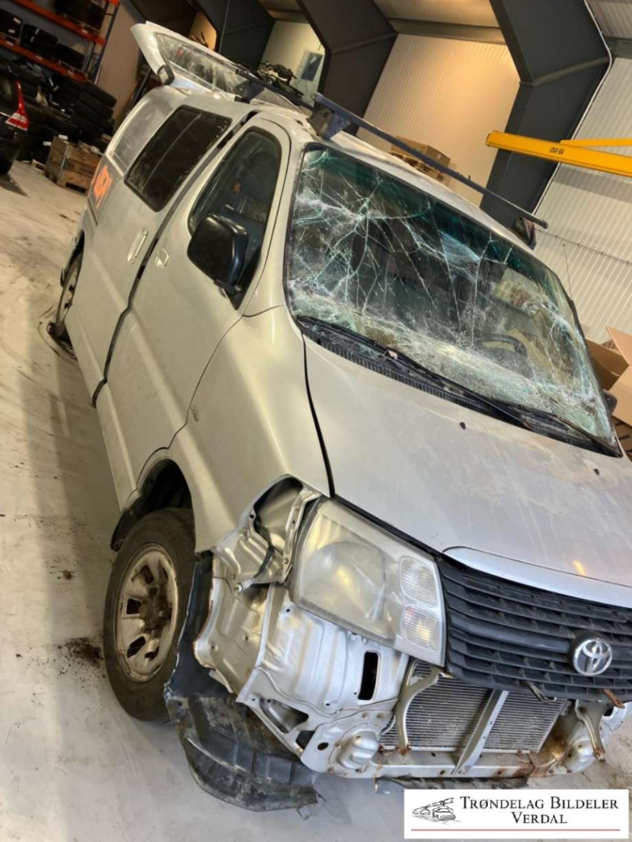 Toyota Hiace 2007-2012 (Fase 3) delebil , Motorkode: 2KD-FTV, Girkassekode: 