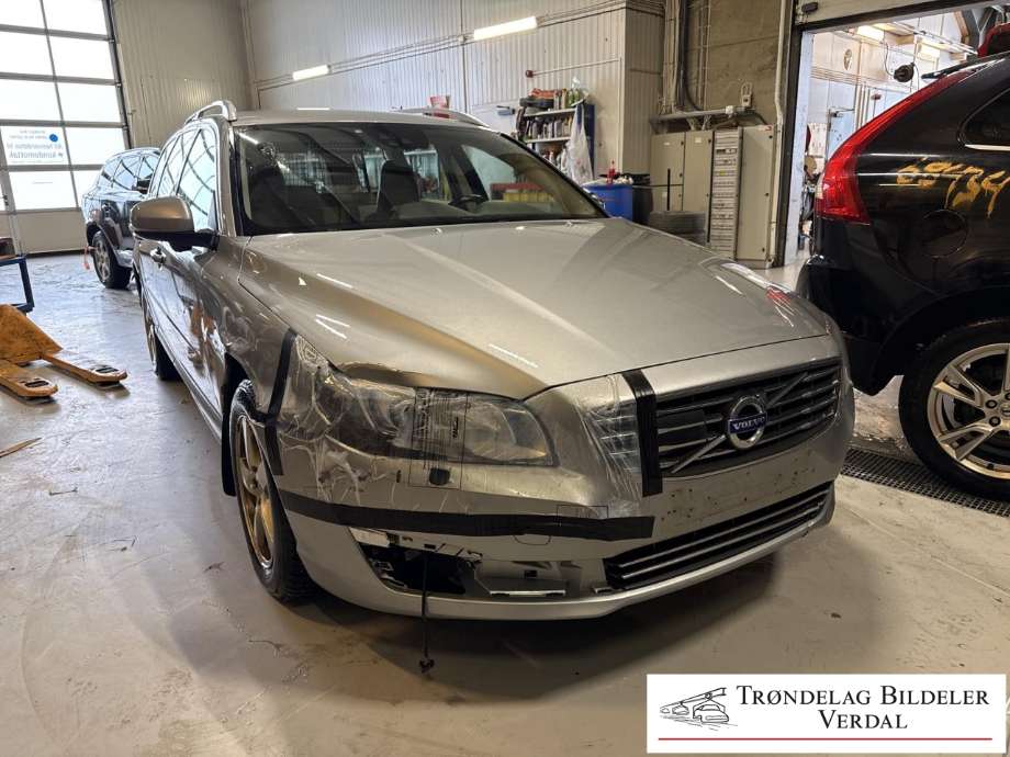 Volvo V70 2014-2016 (Type III, Fase 2) delebil , Motorkode: D4204T9, Girkassekode: 