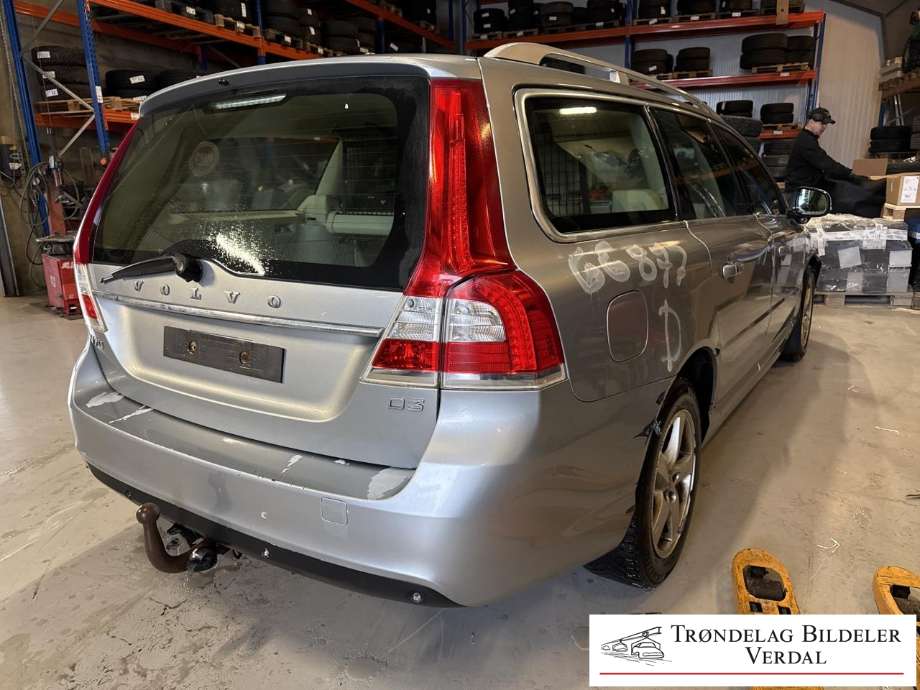 Volvo V70 2014-2016 (Type III, Fase 2) delebil , Motorkode: D4204T9, Girkassekode: 