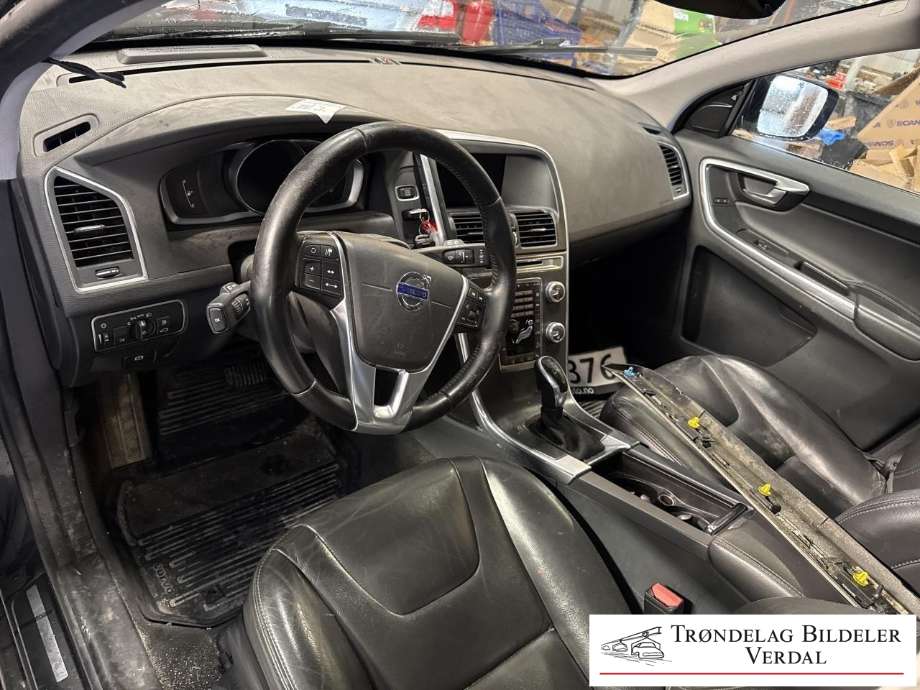 Volvo XC60 2014-2017 (Type I, Fase 2) delebil , Motorkode: D5244T17, Girkassekode: 
