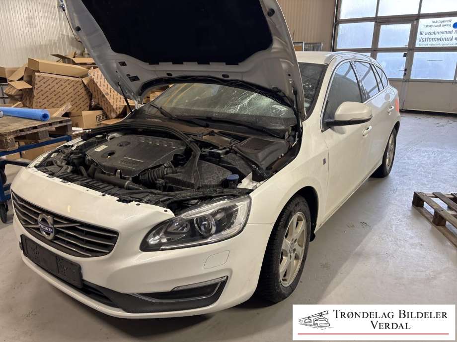 Volvo V60/V60 CC 2013-2018 (Type I, Fase 2) , Motorkode: D4162T, Girkassekode: