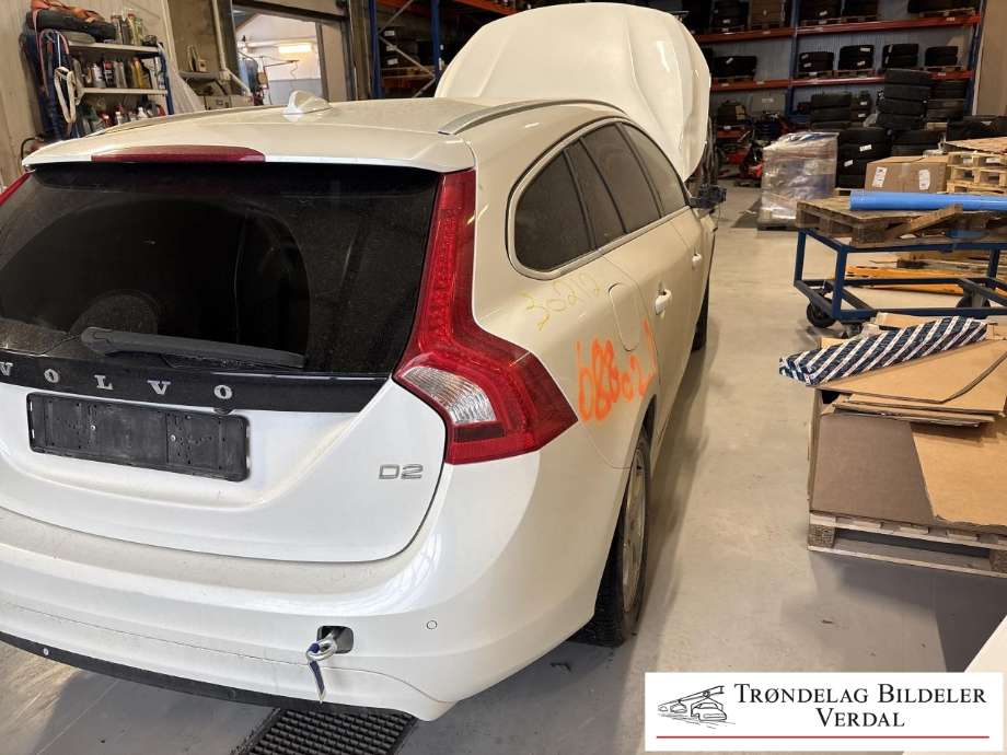 Volvo V60/V60 CC 2013-2018 (Type I, Fase 2) , Motorkode: D4162T, Girkassekode: