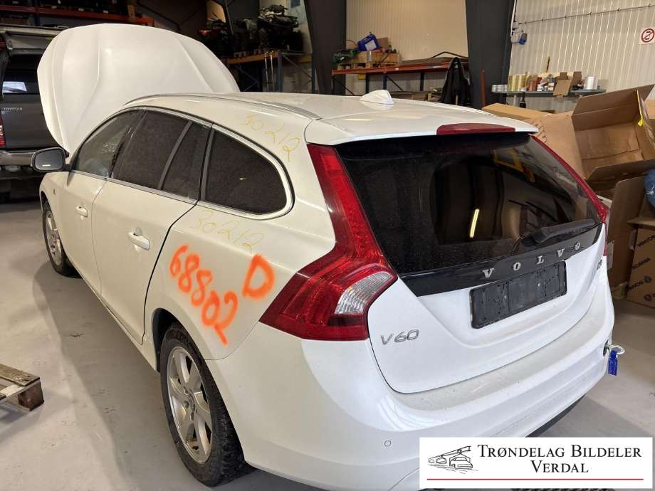 Volvo V60/V60 CC 2013-2018 (Type I, Fase 2) , Motorkode: D4162T, Girkassekode: